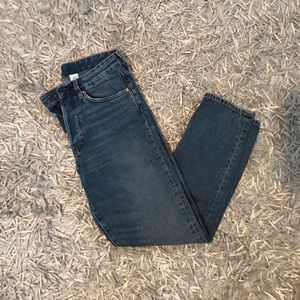 Vintage style denim mom jeans